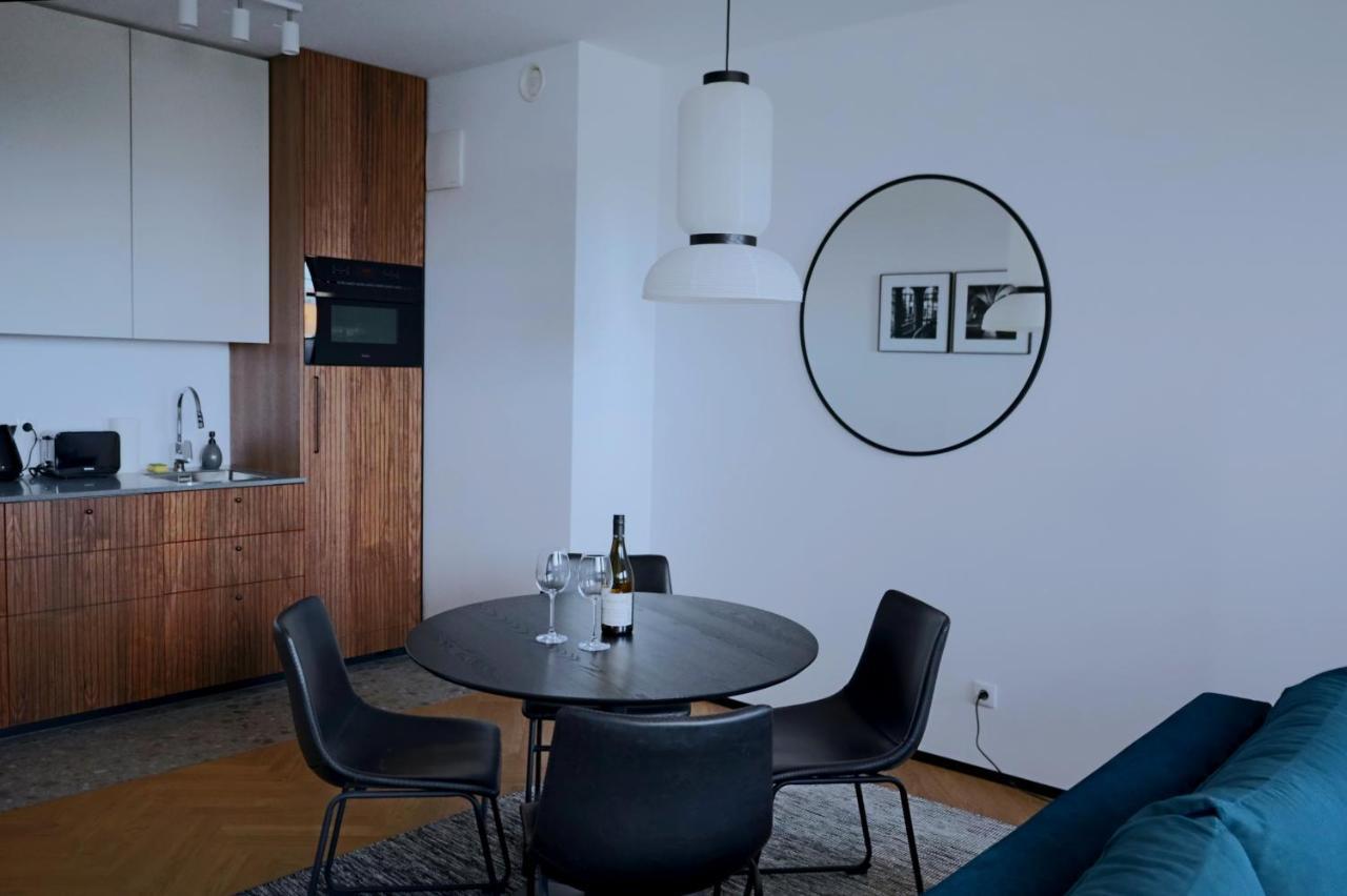Portova By Oneapartments Premium Гдиня Екстер'єр фото